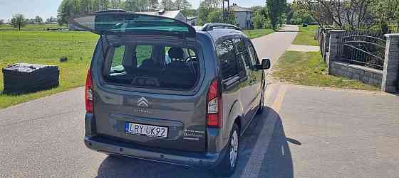 Citroen Berlingo Multispace – bogate wyposażenie, oszczędny silnik Warszawa