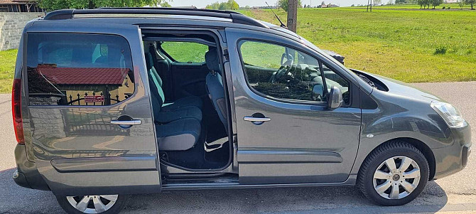 Citroen Berlingo Multispace – bogate wyposażenie, oszczędny silnik Warszawa - photo 7