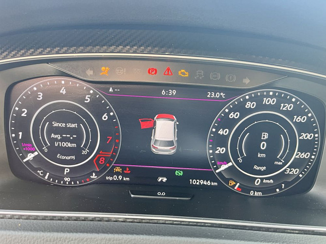 Volkswagen Golf 7,5 R 2018 - świetne wyposażenie Warsaw - photo 5
