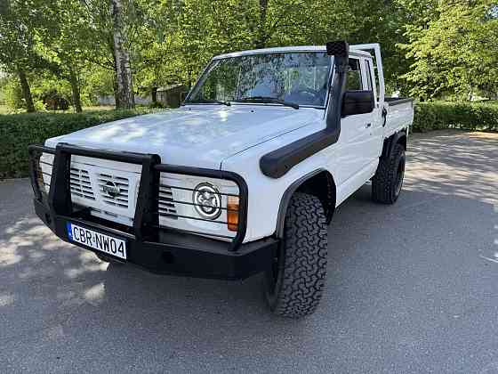 Nissan Patrol Y60 - unikalny terenowy pickup Warszawa