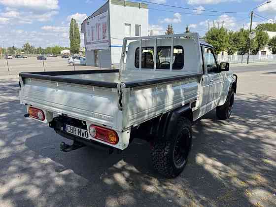 Nissan Patrol Y60 - unikalny terenowy pickup Warszawa