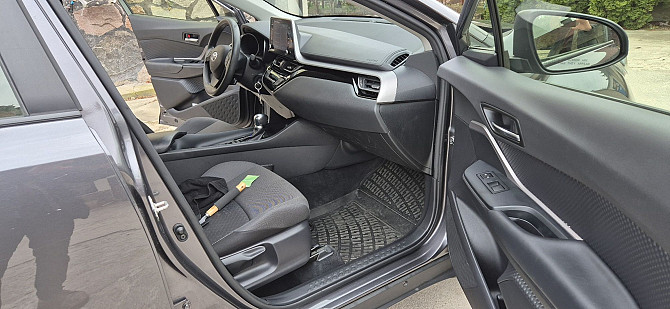 Toyota C-HR 2021, benzyna, automat Warszawa - photo 7