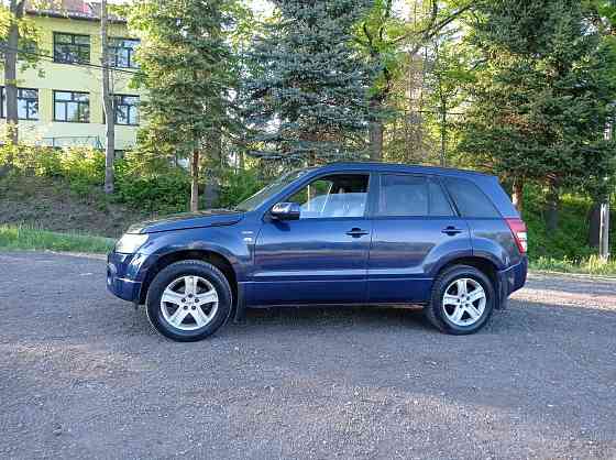 Suzuki Grand Vitara II 1.9 D 129 KM – zadbany SUV Varsovie