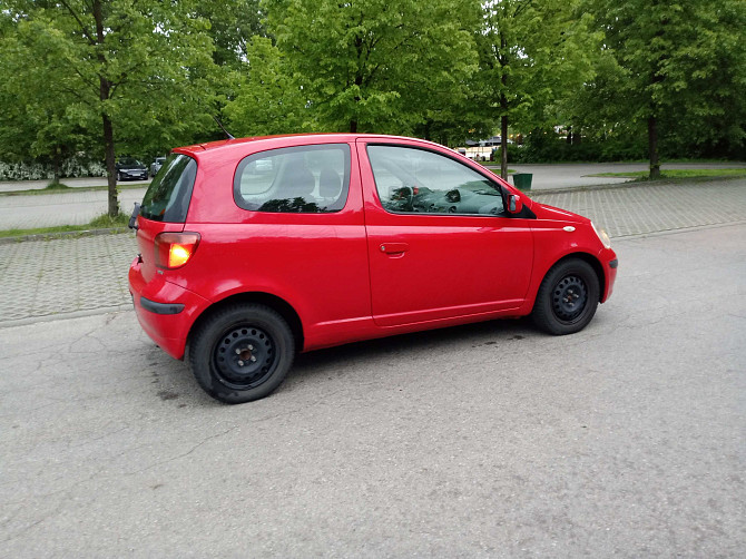 Toyota Yaris 2004 – ekonomiczne miejskie auto Warszawa - photo 2