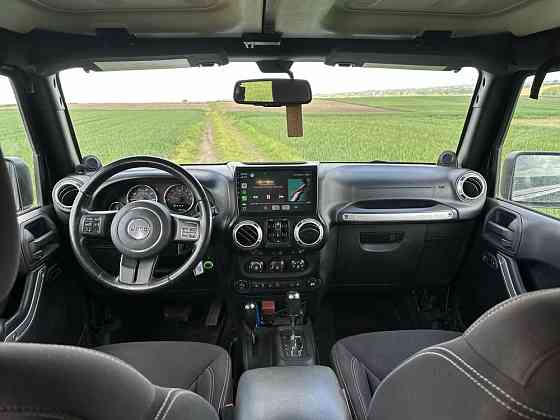 Jeep Wrangler Rubicon 2013 – idealny terenowy Warszawa
