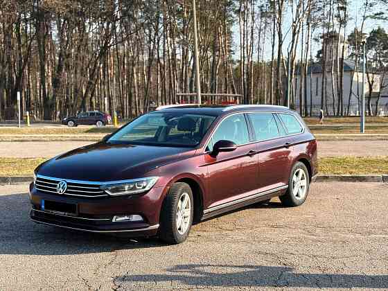 VW Passat HIGHLINE w pięknym kolorze Crimson Red Varsovie
