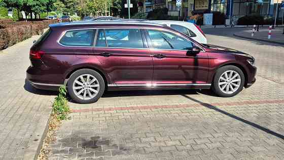 VW Passat HIGHLINE w pięknym kolorze Crimson Red Varsovie