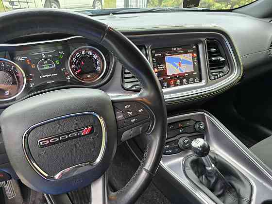 Dodge Challenger 5.7 V8 Hemi Manual Śródmieście