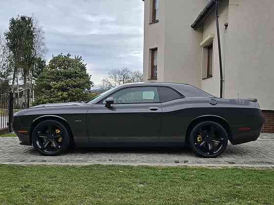 Dodge Challenger 5.7 V8 Hemi Manual Śródmieście