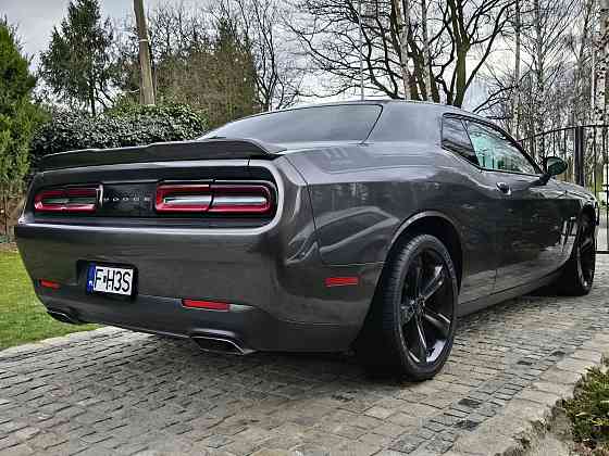 Dodge Challenger 5.7 V8 Hemi Manual Śródmieście