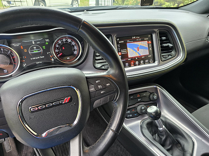 Dodge Challenger 5.7 V8 Hemi Manual Śródmieście - photo 2