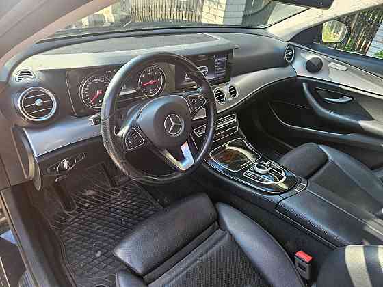 Mercedes E Klasa 220d 2.0 Diesel, 195KM, Automatyczna skrzynia biegów Śródmieście