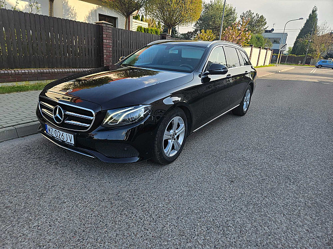 Mercedes E Klasa 220d 2.0 Diesel, 195KM, Automatyczna skrzynia biegów Śródmieście - photo 2