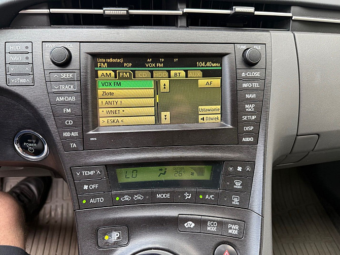 Toyota Prius Hybrid – komfort i oszczędność Warszawa - photo 3