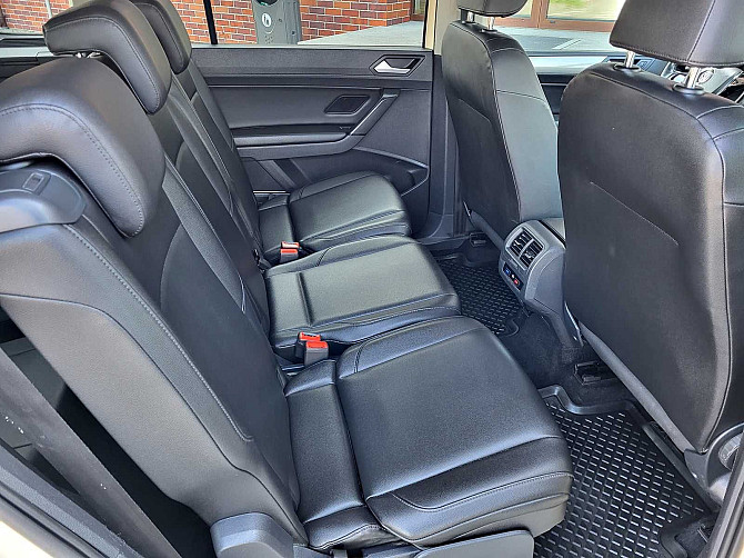 Volkswagen Touran 2.0 Diesel, 7 miejsc, DSG Warschau - photo 5