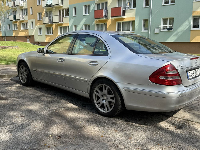 Mercedes E Klasa W211 w idealnym stanie! Varsovia - foto 2
