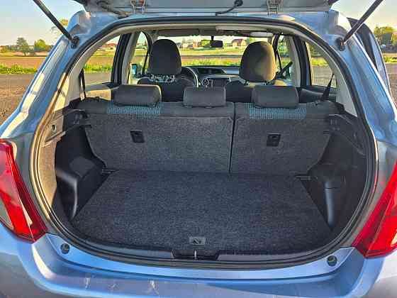 Toyota Yaris 2011 - Niezawodny i ekonomiczny hatchback Warszawa