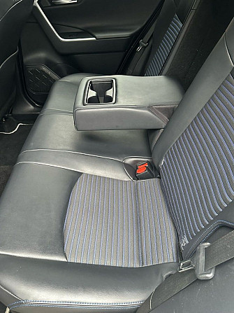 Toyota RAV4 Hybrid Selection 2020 Warszawa - photo 3