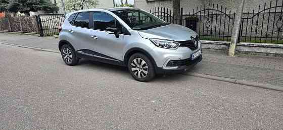 Renault Captur 1.5 DCI, niski przebieg, manualna skrzynia biegów Warsaw