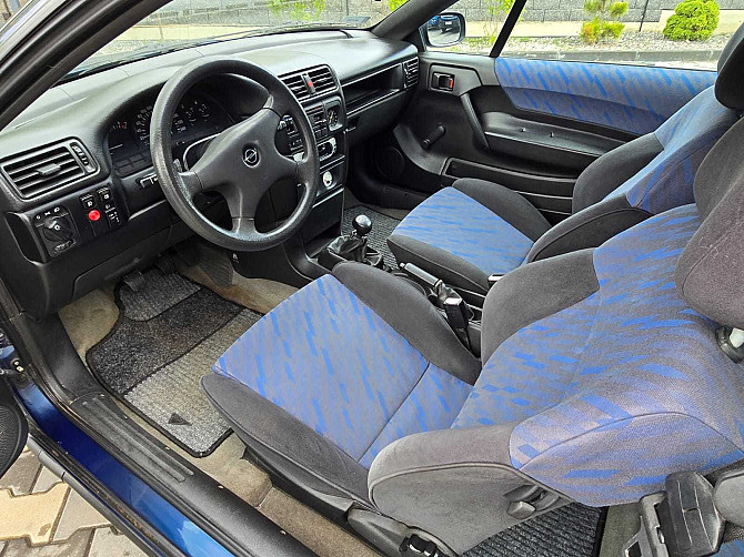 Opel Calibra 2.0 8v 115KM - klasyk w świetnym stanie Warsaw - photo 4