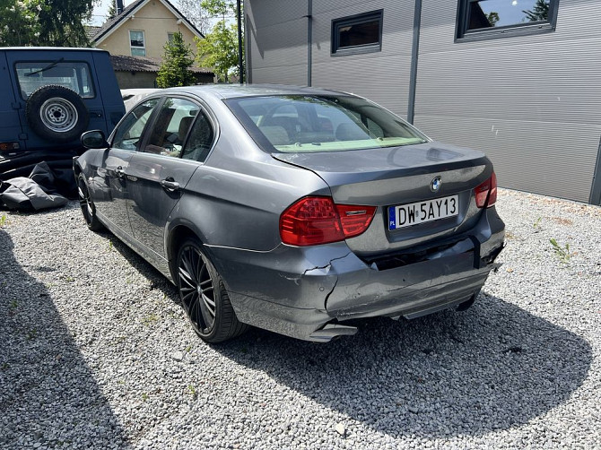 BMW 325i E90 LCI 3.0 Benzyna 218 KM Srodmiescie - photo 2