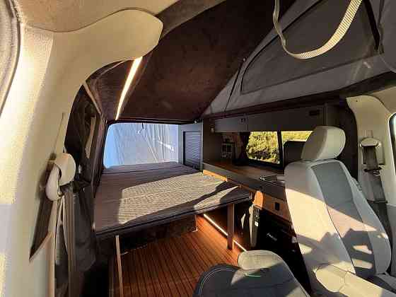 Volkswagen T5 California – gotowy do podróży! Warsaw