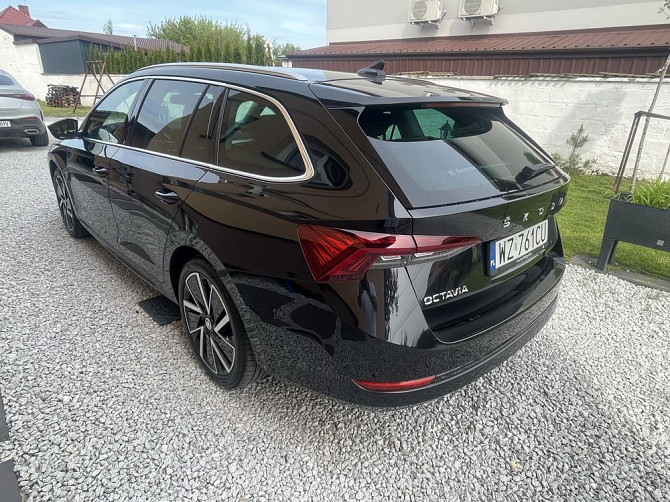 Skoda Octavia Kombi 2021, zadbana, garażowana Warszawa - photo 4