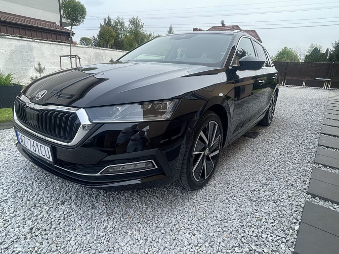 Skoda Octavia Kombi 2021, zadbana, garażowana Warszawa - photo 1