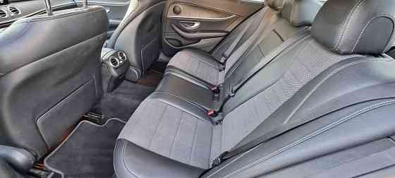 Mercedes E Klasa 220 D 4MATIC Limuzyna, bezwypadkowy, ASO Warsaw
