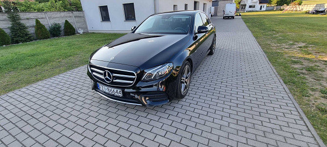 Mercedes E Klasa 220 D 4MATIC Limuzyna, bezwypadkowy, ASO Warsaw - photo 5