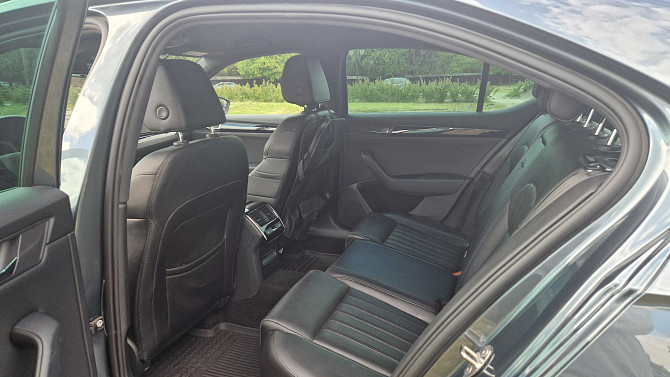 Skoda Superb 2.0 TDI Laurin & Klement DSG 2018 Kielce - photo 4