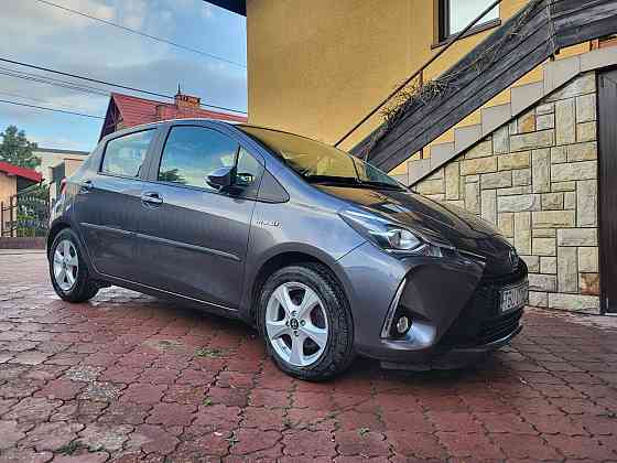 Toyota Yaris Hybrid, ekonomiczny i niezawodny Śródmieście