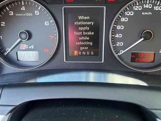 Audi S4 B7 4.2 V8 Benzyna - solidny sportowy sedan Warsaw