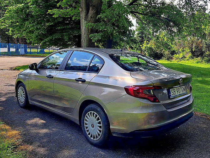 Fiat Tipo 1.4 95 KM 2019 – komfortowy i zadbany Varsovie - photo 2