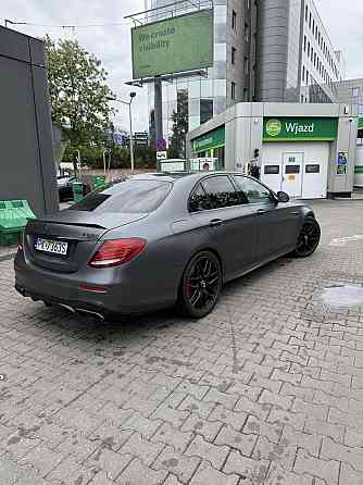 Mercedes E63s AMG w idealnym stanie Warsaw