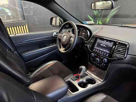 JEEP GRAND CHEROKEE 3.6 BENZYNA 2021r Srodmiescie