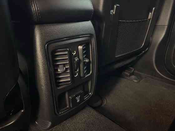 JEEP GRAND CHEROKEE 3.6 BENZYNA 2021r Srodmiescie