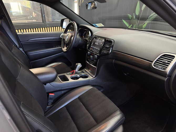 JEEP GRAND CHEROKEE 3.6 BENZYNA 2021r Srodmiescie - foto 4