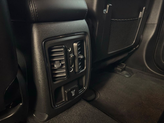 JEEP GRAND CHEROKEE 3.6 BENZYNA 2021r Srodmiescie - foto 2