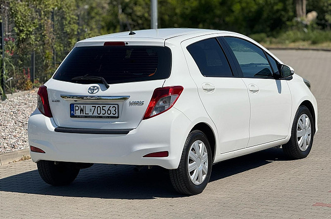 Toyota Yaris 2011 – niezawodny i oszczędny hatchback Warszawa - photo 8