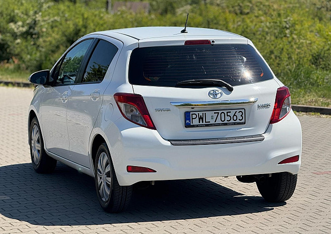 Toyota Yaris 2011 – niezawodny i oszczędny hatchback Warszawa - photo 3