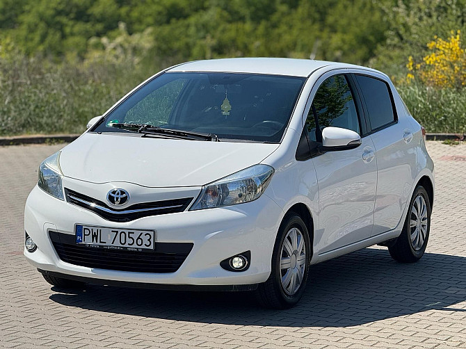 Toyota Yaris 2011 – niezawodny i oszczędny hatchback Warszawa - photo 1