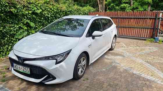 Toyota Corolla Hybrid 1.8 – ekonomiczne i komfortowe auto Warszawa