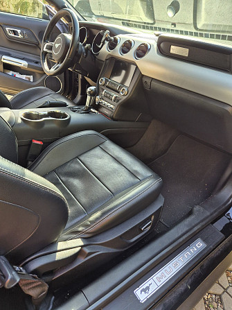 Ford Mustang Performance 2.3 Ecoboost 325KM - Stan Bardzo Dobry Warszawa - photo 6