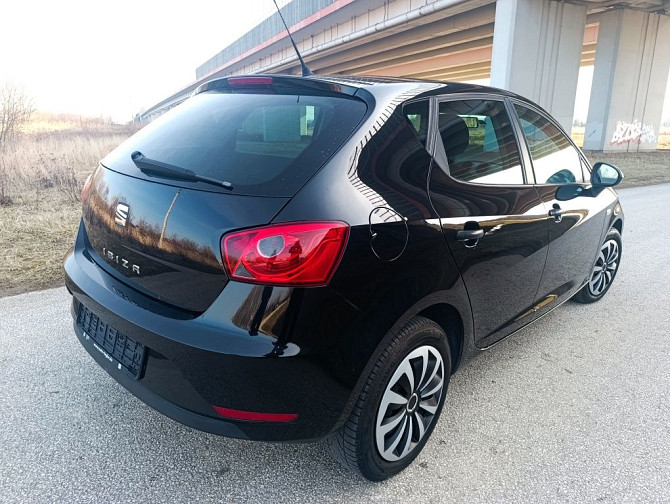 Seat Ibiza IV 1.2 MPI 70KM, 2015, Niemcy Varsovia - foto 8