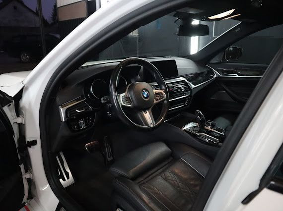 BMW Seria 5 - Komfort i Moc Śródmieście - photo 3