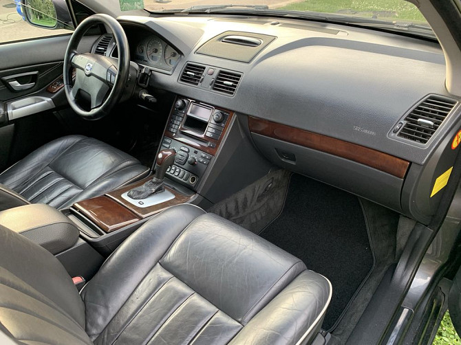 Rodzinne Volvo XC 90, diesel, 7 miejsc Варшава - изображение 5
