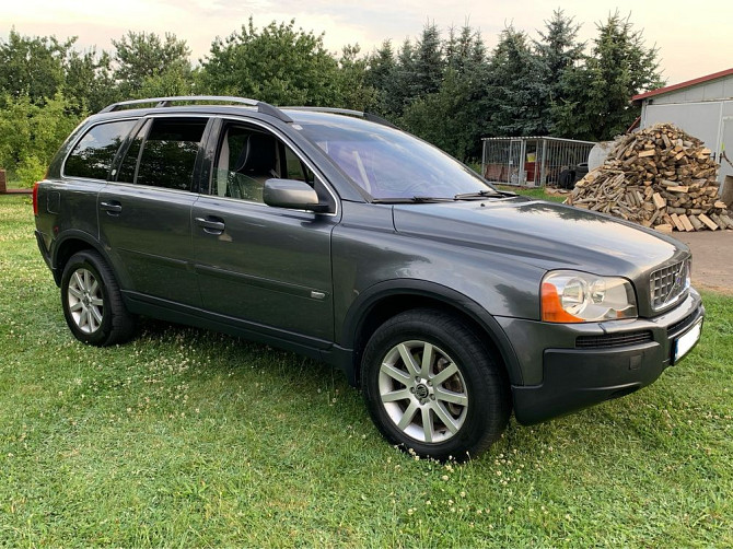 Rodzinne Volvo XC 90, diesel, 7 miejsc Варшава - изображение 1