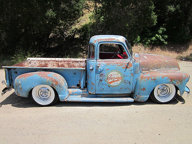 Chevrolet F3100 – klasyczny pickup o niepowtarzalnym stylu Warschau - photo 1