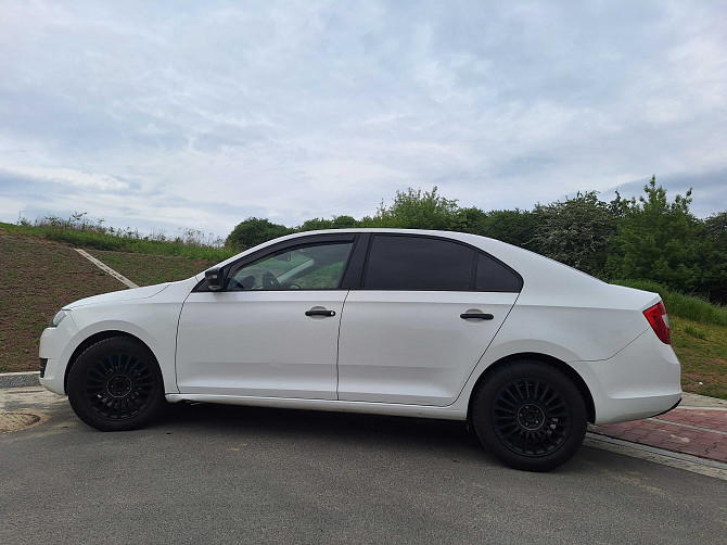 Skoda Rapid 1.2 TSI - ekonomiczny i pakowny sedan Warszawa - photo 5